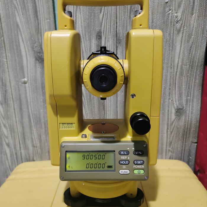 Gambar Theodolite Topcon DT209 Second Bergaransi dari APRILIANI SURVEY undefined Tokopedia