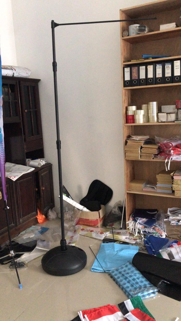 Gambar Flag Banner / Flying Banner Edge Flag Banner - TIANG/BRACKET dari Planning B Official undefined Tokopedia