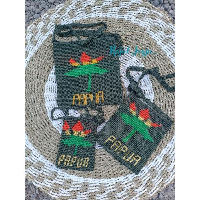 Gambar tas noken papua/tas rajut papua/tas selempang pria/wanita - J, 23 x 25 dari Grosir rajut jogja undefined Tokopedia