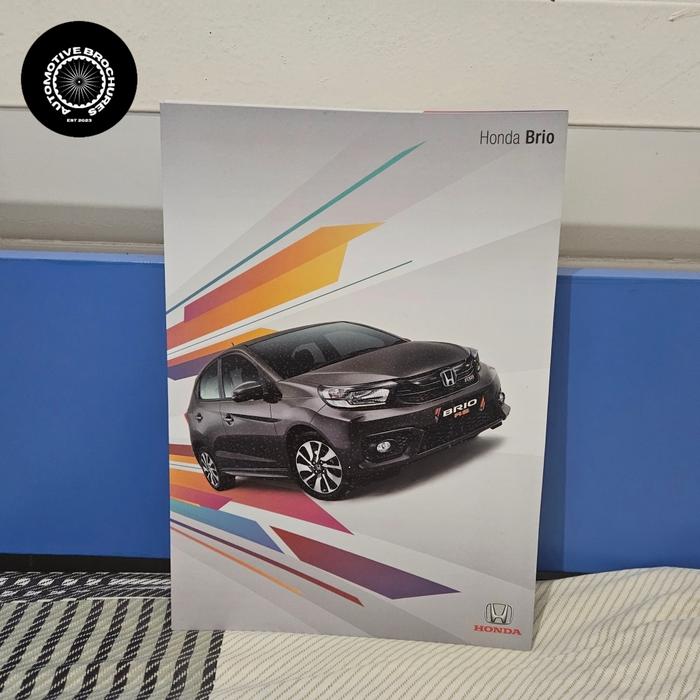 Jual brosur katalog mobil honda brio 2021 leaflet Kota Surabaya