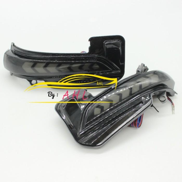 Gambar Lampu Sein Spion Running Led Innova Reborn/Toyota Innova Reborn/Inova Reborn - Smoke dari AHL Auto Accessories undefined Tokopedia