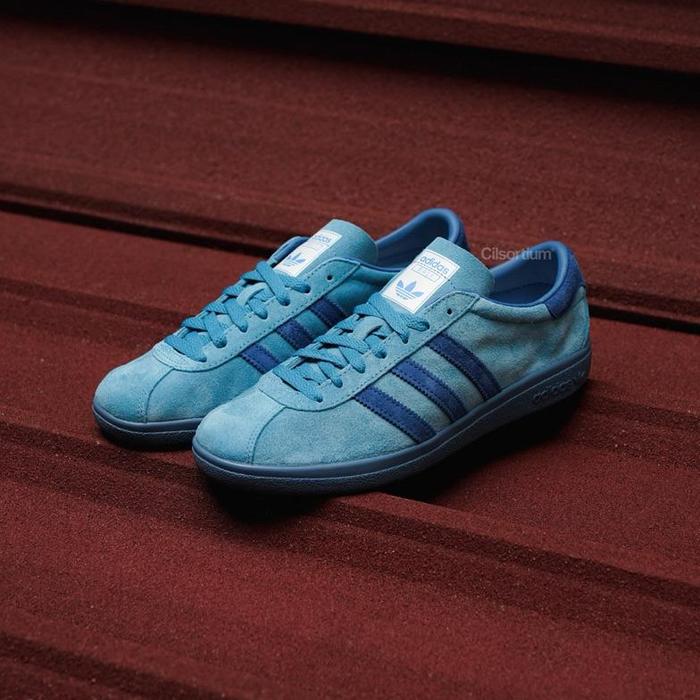 Gambar READY STOCK SEPATU ADIDAS BALI 0RIGINAL 100% BLUE MARINE ISLAND SERIES SNEAKERS PRIA CASUAL KEREN ORIGINAL - ice blue, 39 dari mens sneaker undefined Tokopedia