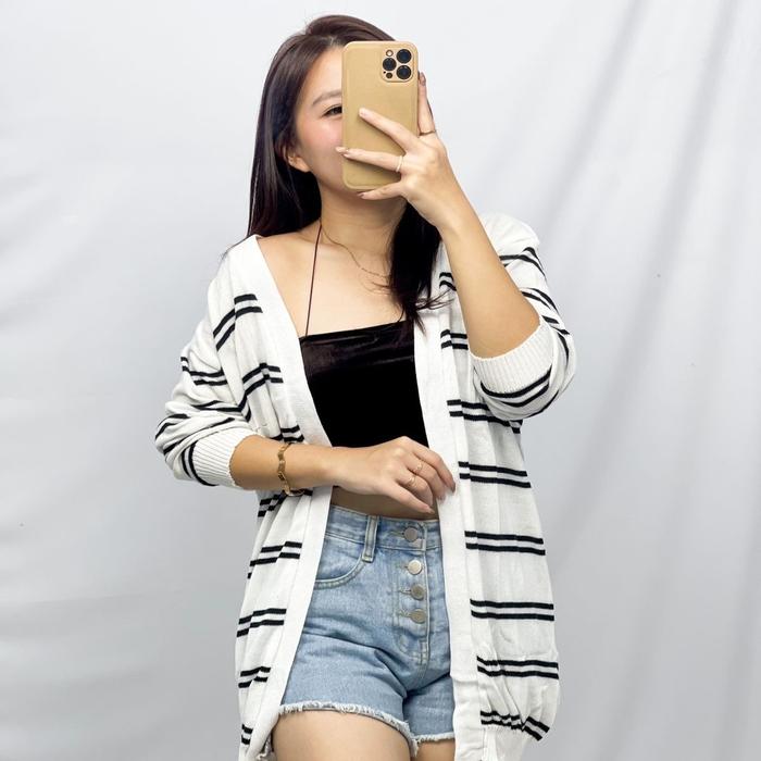 Gambar Gv Couple CP PDK LOVE MAROON Putih Hitam - PUTIH CARDIGAN dari Gabriella Tokopedia undefined Tokopedia