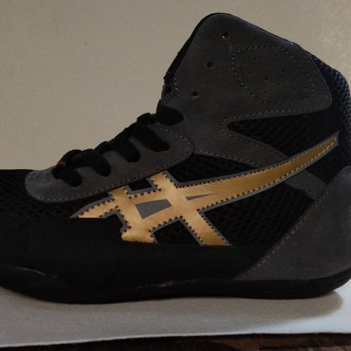 Gambar sepatu gulat gym kabadi tinju boxing size 37-43 - hitam lis gold, 40 dari dam sports undefined Tokopedia