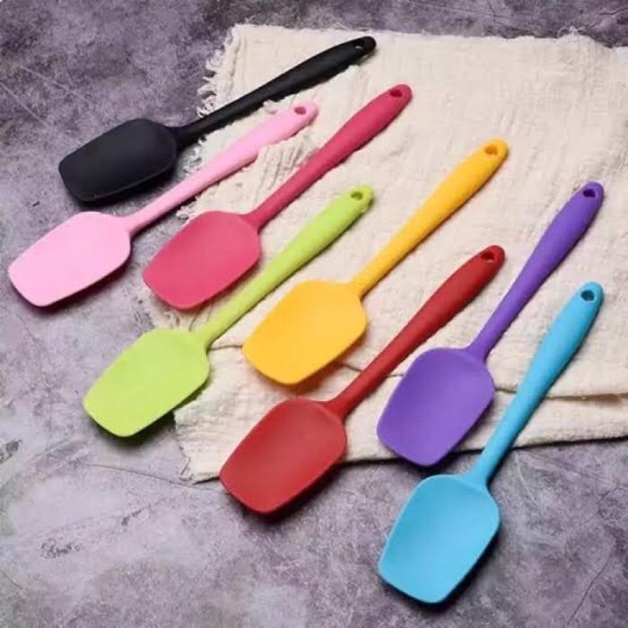 Gambar SPATULA SEKOP SILIKON 28CM PENGADUK MAKANAN ADONAN KUE dari WCOLLABS.MDN undefined Tokopedia