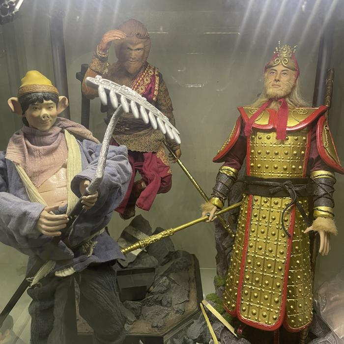 Gambar Sun wu kong dicky cheung version+ cu pat kay + wu kong stephen chow version + diorama mountain inflmes  journey to the west figure dari Infinity-toys undefined Tokopedia