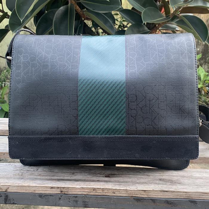 Gambar Tas selempang pria calvin klein dari Mbah pawang undefined Tokopedia