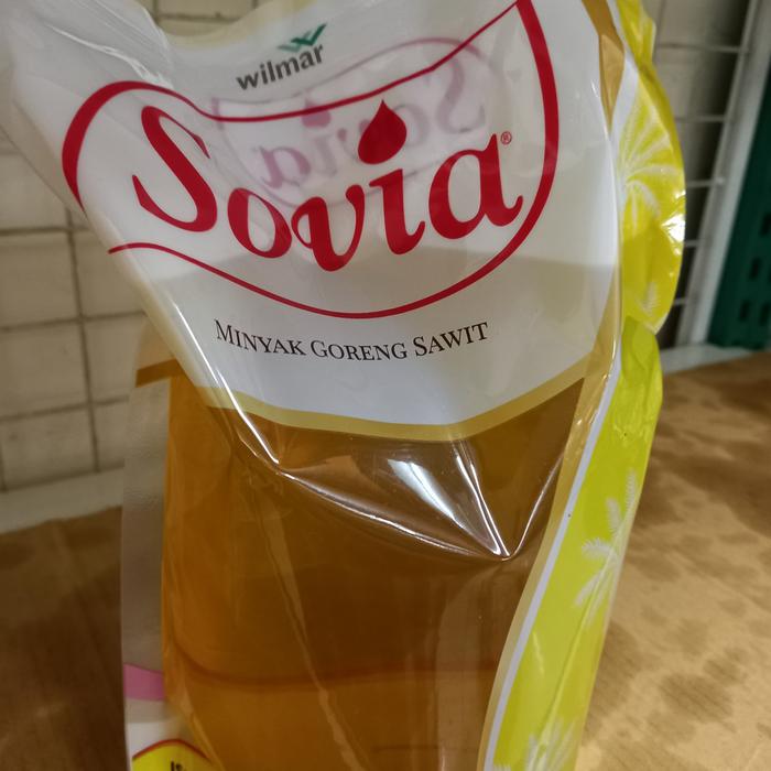 Gambar SOVIA minyak goreng 2 liter murah jernih dari CleopatraMinimarket undefined Tokopedia