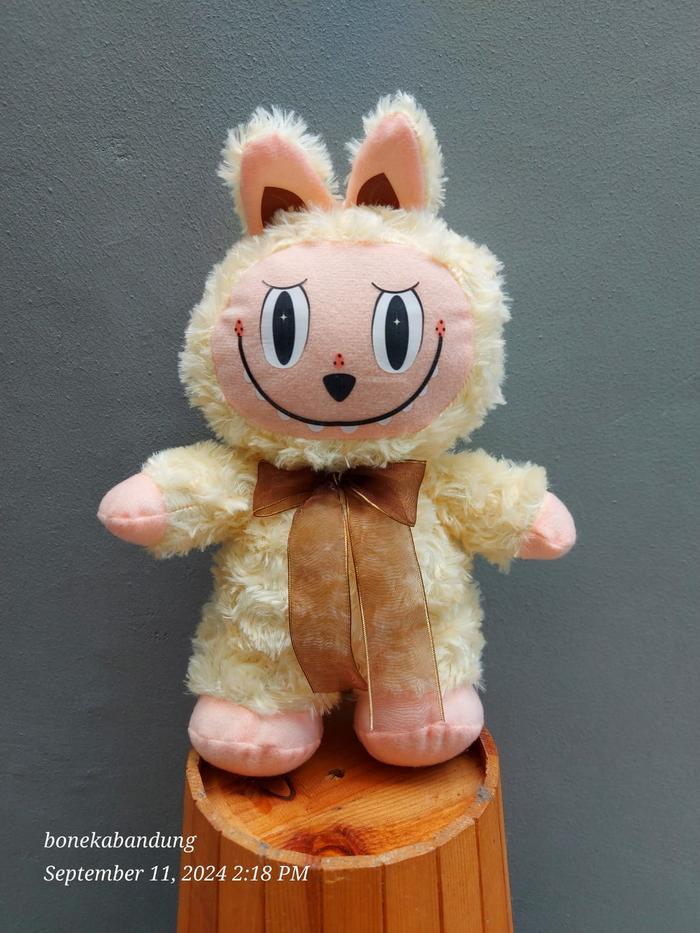 Gambar boneka labubu monster viral XS - krem dari Bonekabandung_NEW undefined Tokopedia