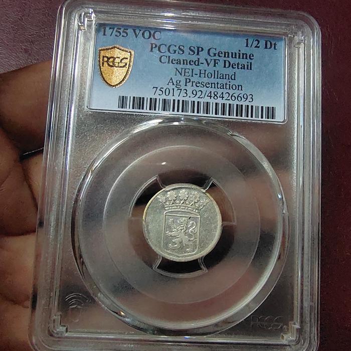 Gambar koin VOC perak 1/2 duit 1755 PCGS dari putraemasku undefined Tokopedia