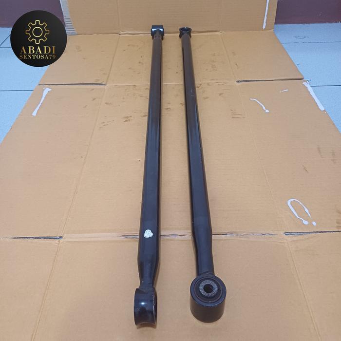 Gambar Stabilizer Belakang As Stabilizer Innova Reborn Asli dari abadi sentosa799 undefined Tokopedia