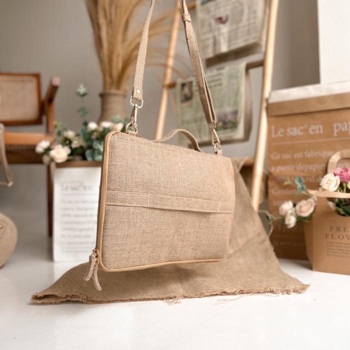 Tas Laptop Case Kerja Sarung Laptop Lala Laptop Case Karung Goni Fuchsia,  Medium - Main Image