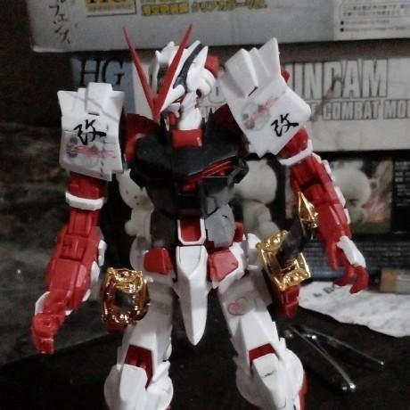 Gambar MG seed 1/100 astray red frame daban part Body sm Waist dari tren warna and hobbyies undefined Tokopedia