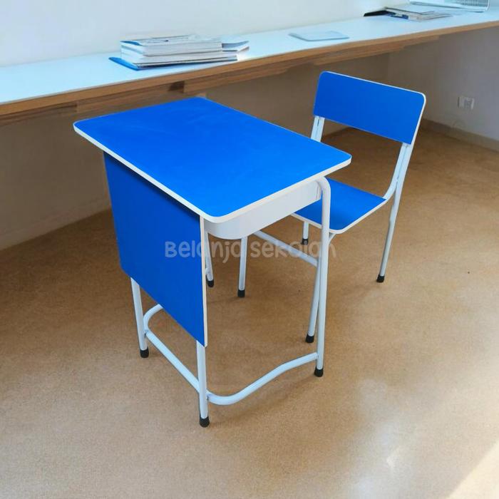 Gambar Meja kursi belajar anak sd smp sma bangku besi pipa dari Meja Kursi Belajar Sekolah undefined Tokopedia