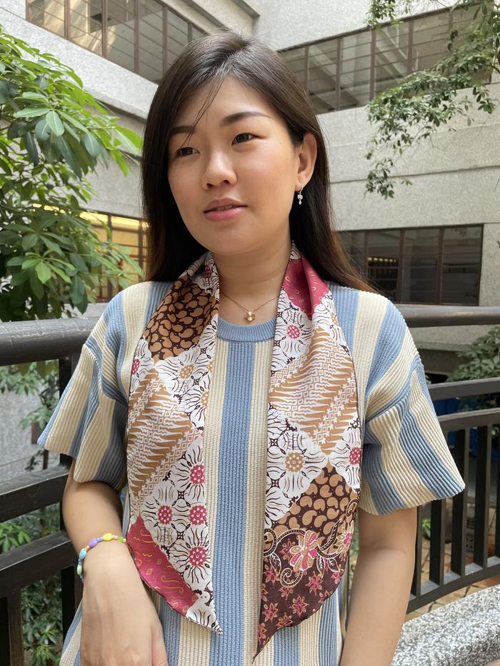 Gambar Syal Scarf Batik Dasi / Aksesoris Indonesia / Souvenir Local Batik - Merah dari casualovers undefined Tokopedia