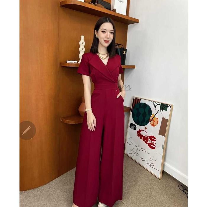 Gambar #SALE LOOWEAR JUMPSUIT WANITA KOREAN STYLE VNECK ELEGAN LENGAN PENDEK JAMSUIT MODEL CELANA PANJANG KULOT BAHAN SCUBA PREMIUM TERBARU - Maroon dari Gabriel Sanchez Trendy undefined Tokopedia