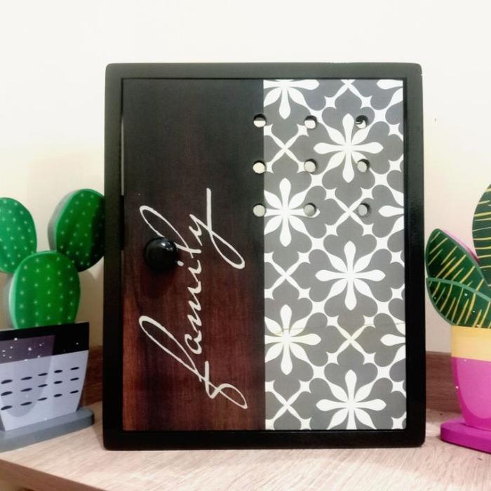 Gambar box mcb box listrik mcb box panel listrik kotak listrik - b9 dari H-2 Project undefined Tokopedia