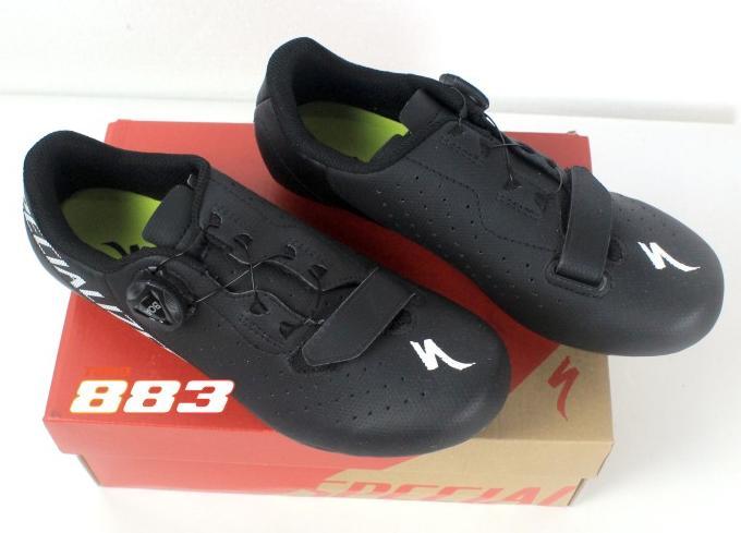 Gambar Sepatu Road Bike Specialized Torch 1.0 Road Shoes - Hitam - 39 dari GwenSell undefined Tokopedia