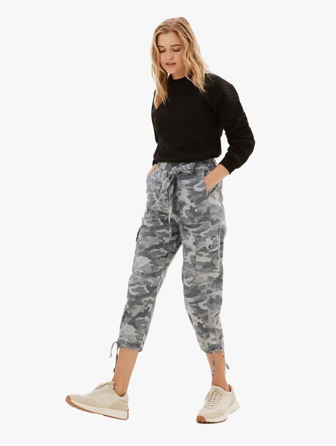 Gambar Spesial M&S - Celana - Tencel Rich Cargo Tapered Cropped Trousers - Khaki Mix - Khaki Mix, 20/REG dari fay fany undefined Tokopedia