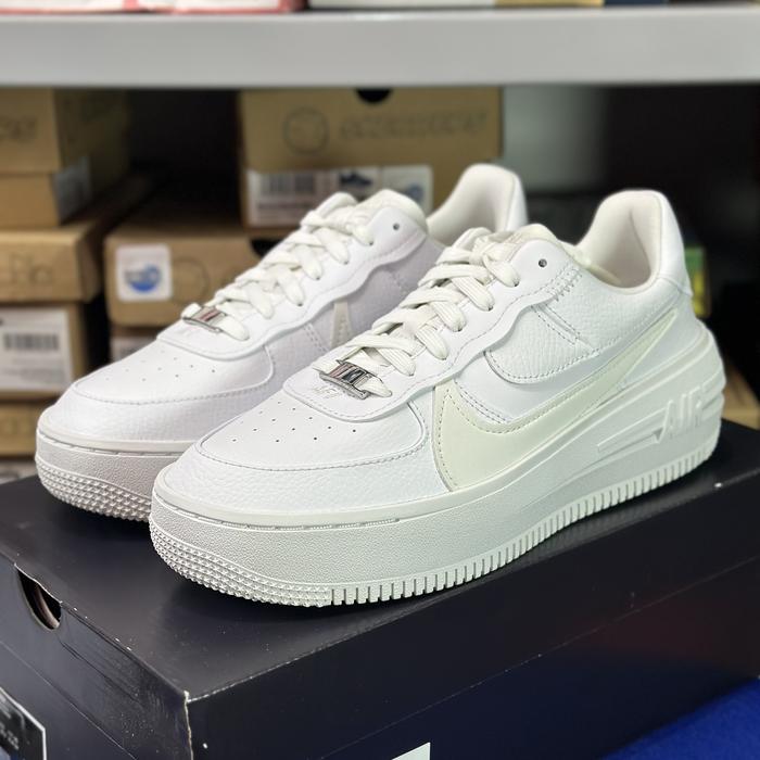 nike sneaker size nike air force Jual NIKE Air Force White DJ9946 BNIB 100% Original  Store PT Nike Indonesia Sepatu Sneakers Putih AF1 Temanggung  Tokopedia