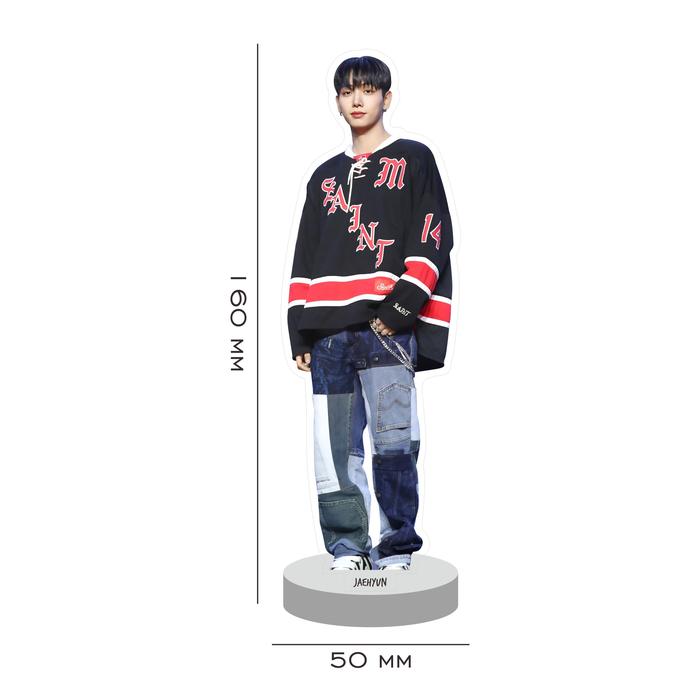 Gambar Mini Stand Figure Boy Next Door  Sungho Riwoo Jaehyun Taesan Leehan Woonhak - Jaehyun dari Hareka Box undefined Tokopedia