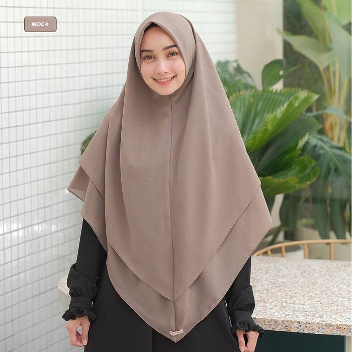 Gambar Hijab Syari Khimar Instan Jilbab Segi Empat Instant Aluna 2 Layer Putih Polos Jumbo Terbaru Kerudung Bergo Muslim Cantik Pad Ceruty Simple Hitam - Mocca dari Elviraofficialshop undefined Tokopedia