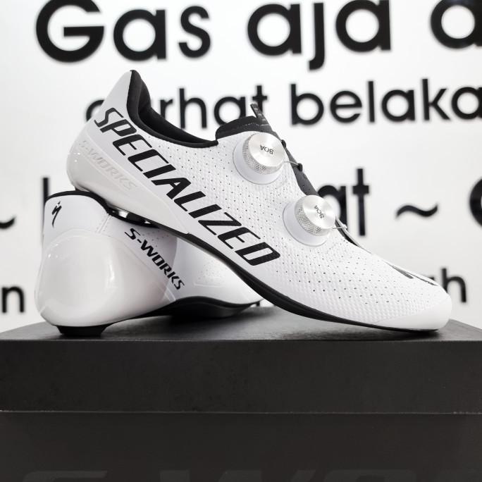 Gambar Sepatu Cleat Sepeda S-Works Torch Road Shoes - Team White - 38 dari tasva motor undefined Tokopedia