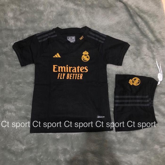 Gambar HIGH QUALITY/BEST JERSEY KIDS ( ANAK - ANAK ) REAL MADRID THIRD 2023-2024 Import ho Thailand baju bola anak Madrid hitam - JERSEY + CELANA, 16 dari Divine_Success undefined Tokopedia