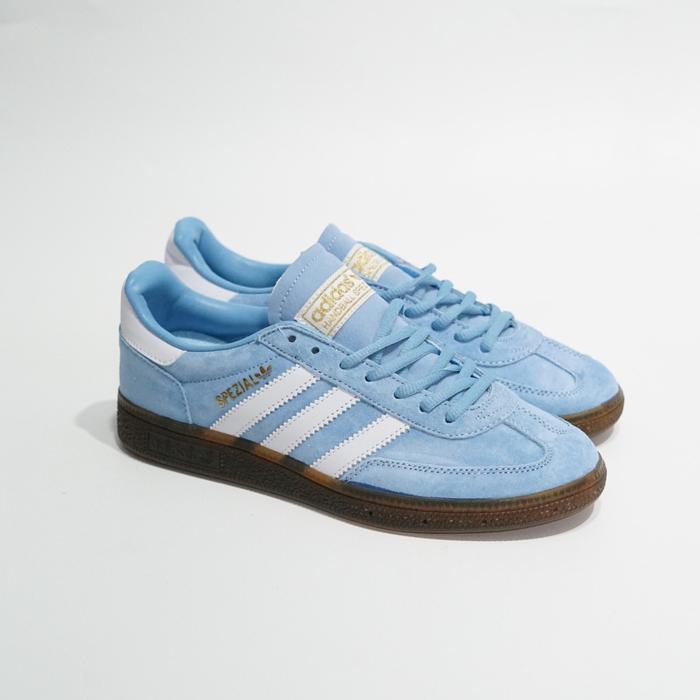 Jual SEPATU ADIDAS SAMBA BLUE WHITE ORIGINAL - BLUE WHITE, 40 - Kota  Administrasi Jakarta Selatan - Hensneaker | Tokopedia