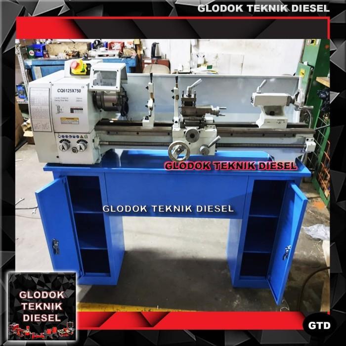 Gambar MESIN BUBUT BESI BENCH LATHE CQ 6125 PANJANG 750 MM ORIGINAL TERBAIK dari Global Niaga Mitraindo undefined Tokopedia