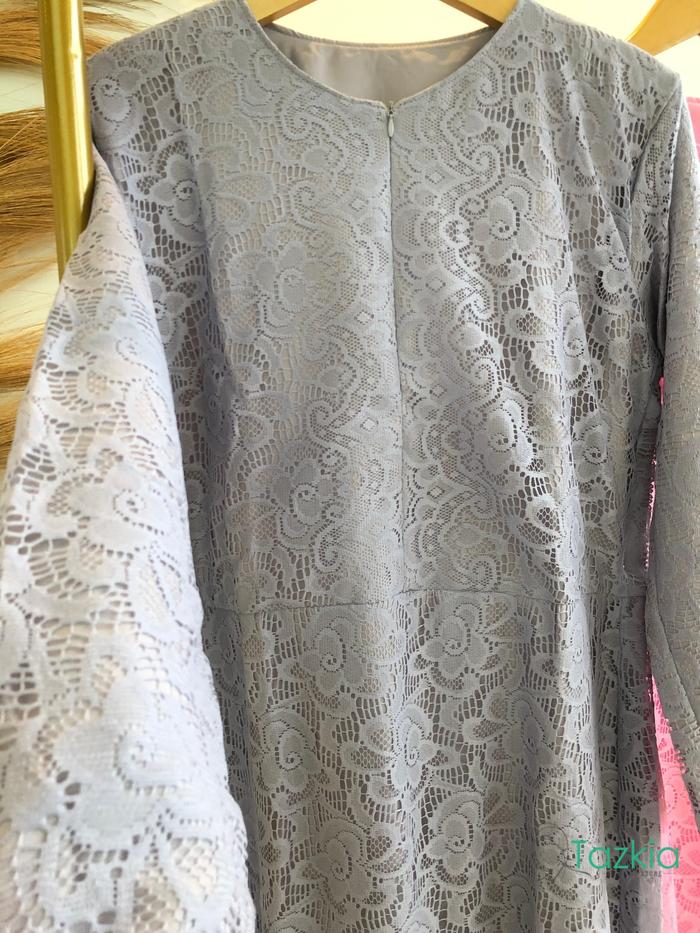 Gambar Dress Muslim Wanita Gamis Malika Brokat Tazkia Hijab Store - Silver dari Tazkia Hijab Store undefined Tokopedia