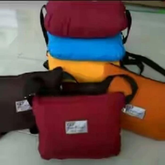 Gambar jas hujan sun flower ori raincoat sunflower - ANAK 5 SD 7 THN dari aji shop undefined Tokopedia