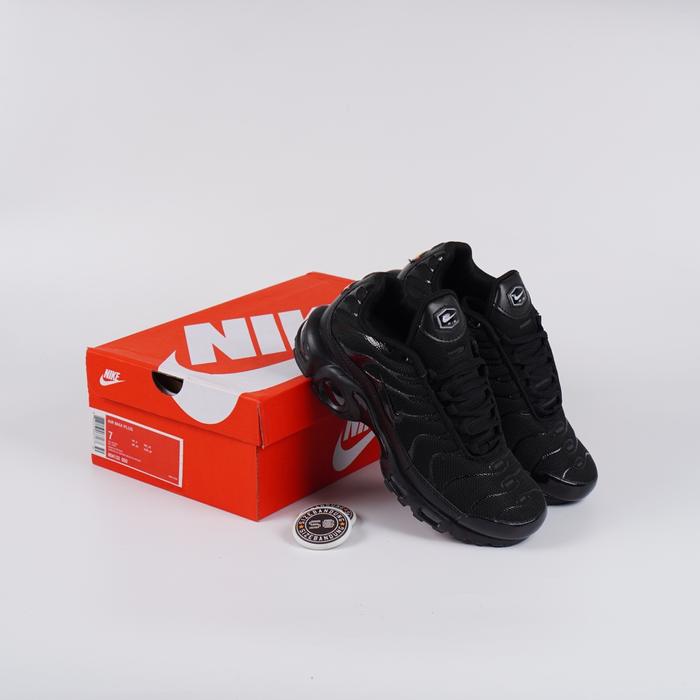 nike tn black cena