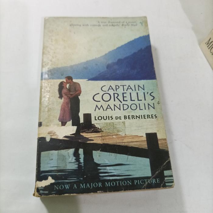 Gambar novel import Captain Corelli's mandolin/Louis de bernieres, how to make an American quilt/Whitney Otto, farewell to my Concubine/Lillian Lee, Bridget Jones Diary/ Helen Fielding, Eat pray love/elizabeth Gilbert, Disclosure/Michael Crichton/ perbuku - mandolin dari Movie & Book Mania undefined Tokopedia