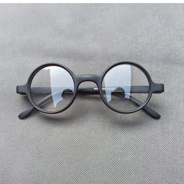 Gambar Kacamata John Lennon frame bulat Lensa bening - Hitam dari Alegra Project undefined Tokopedia