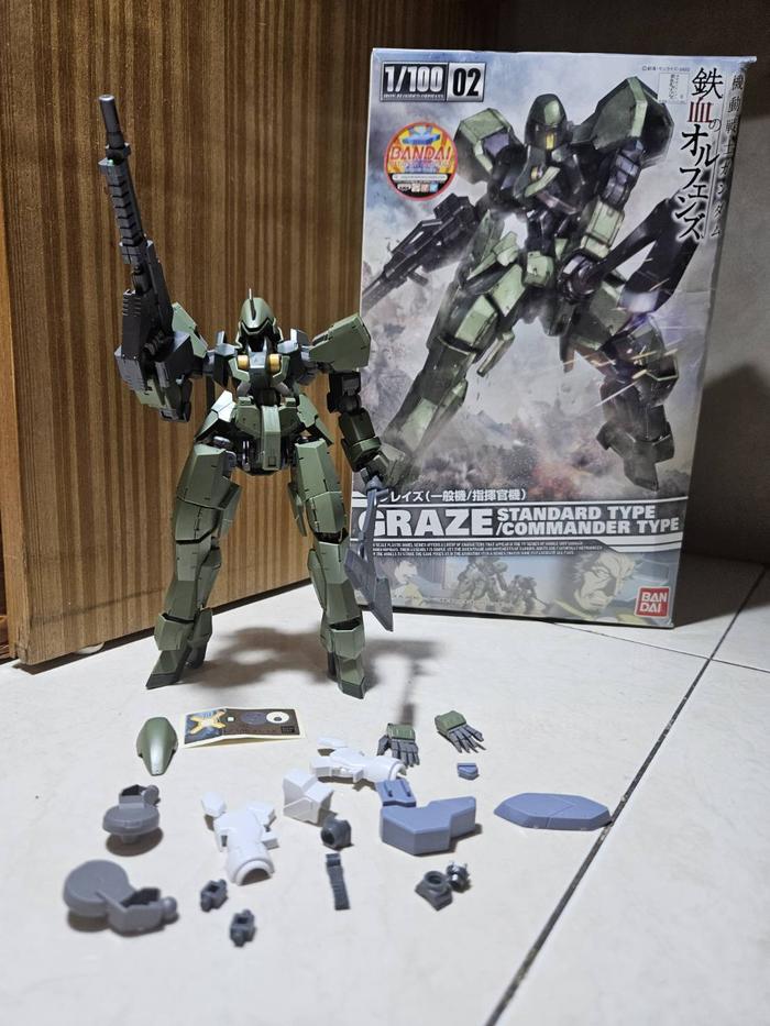Gambar Bandai NG 1/100 Graze Standard/Commander Type + MG 1/100 Gundam Barbatos - NG Graze dari Exalted Plamo undefined Tokopedia