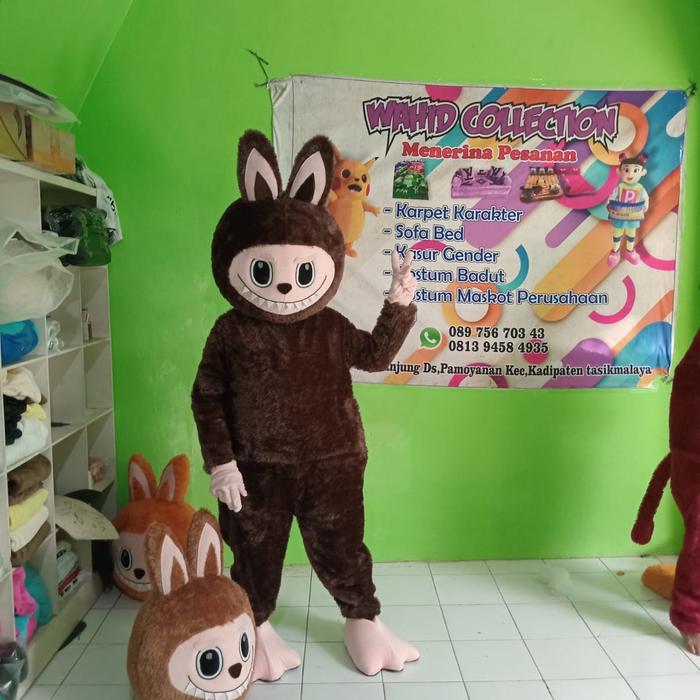 Gambar kostum badut karakter labubu coklat tua - coklat tua, M dari COLLECTIONS TASIKMALAYA undefined Tokopedia