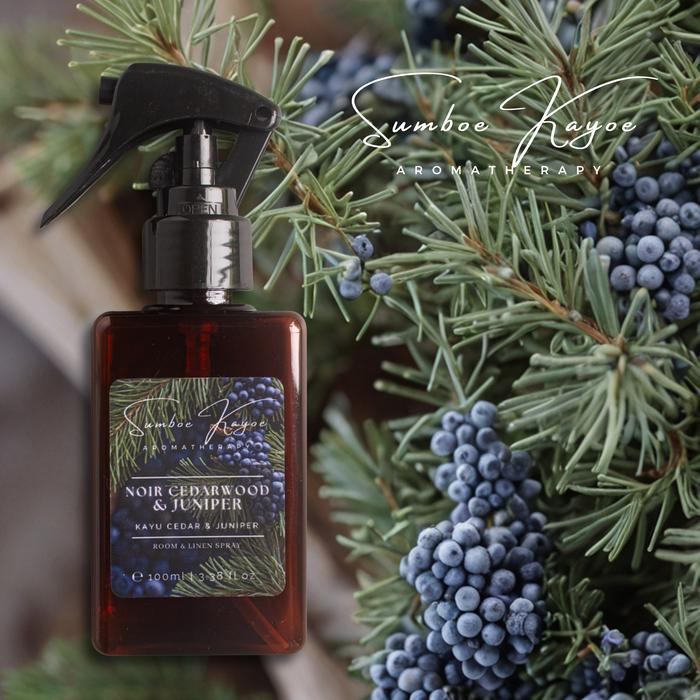 Noir Cedarwood Juniper, elegan dan mempesona Pengharum Ruangan  Antibacterial Room Linen Spray Sumboe Kayoe Semprotan Ruangan  Bisa