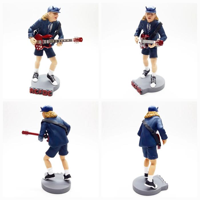 Gambar Action figure angus young action figure angus young acdc ANGUS YOUNG dari miniatur store_NEW undefined Tokopedia