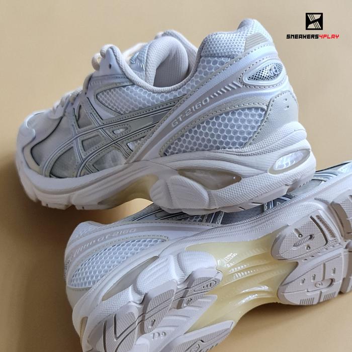 Gambar Asics GT 2160 Above The Clouds Black Gun Metal / White Pure Silver 100% Authentic - White EUR 42 dari sneaker4play undefined Tokopedia