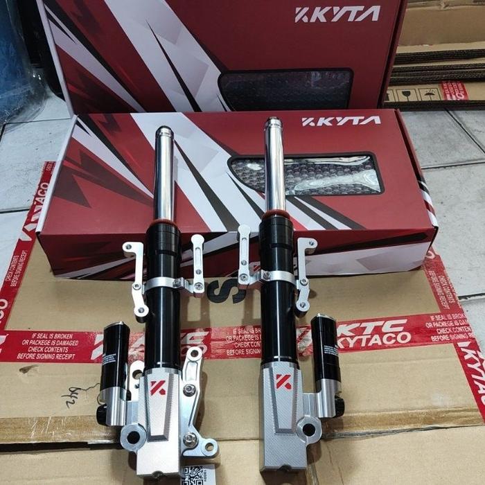 Gambar Shock Depan Suspension Vario 125 150 160 Cbs Abs Beat Fi Scoopy Vario110 Techno Logo K KYTA Original - Hitam + Kaos, Sff-05 Stylo CBS dari Visor Bite undefined Tokopedia