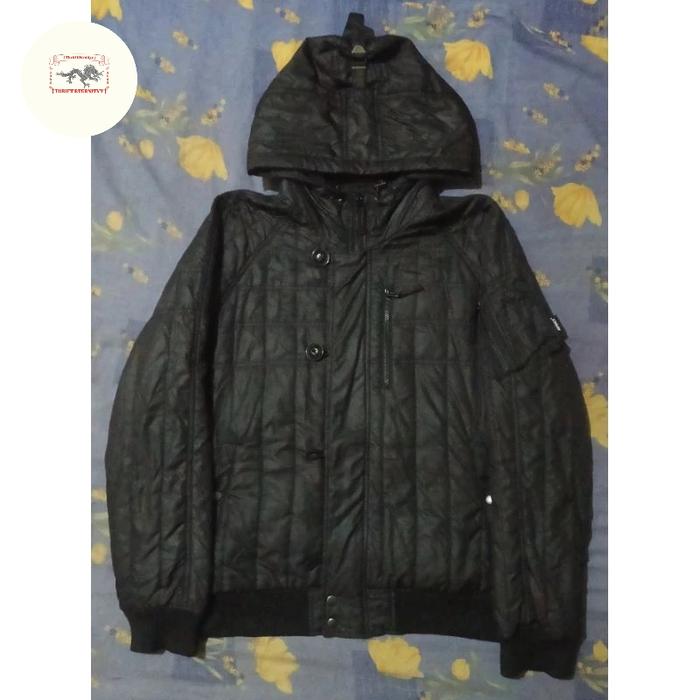 Gambar Jaket Puffer Bulang Avirex Vintage Black Second dari Thrift Eternityy undefined Tokopedia