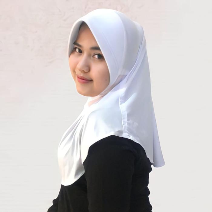 Gambar Zherfa - Hijab Instan || Bergo LB (Layang Biasa) || Kerudung Polos Daily Muslimah ( Size M) || Nutupin Dada || Spandek || Ori Snada Collection - Putih dari Zherfa undefined Tokopedia