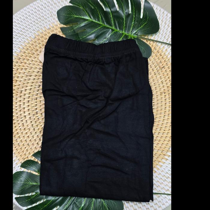 Gambar Leging Wanita Panjang / Celana Leging Rayon Premium - Hitam, L dari Arif Ciput undefined Tokopedia