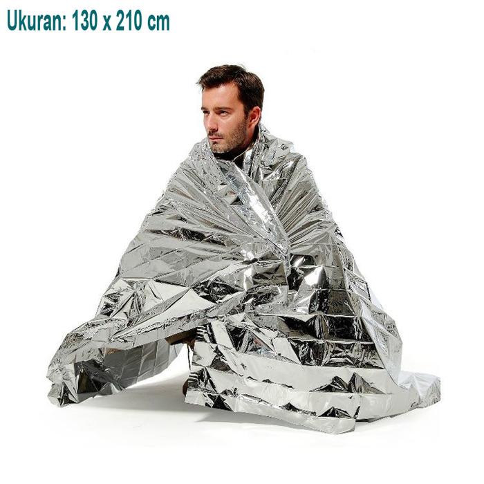 Gambar Emergency Blanket Selimut Darurat Hypotermia Thermal Taffsport Hiking Camping - silver dari Makadam Adventure undefined Tokopedia