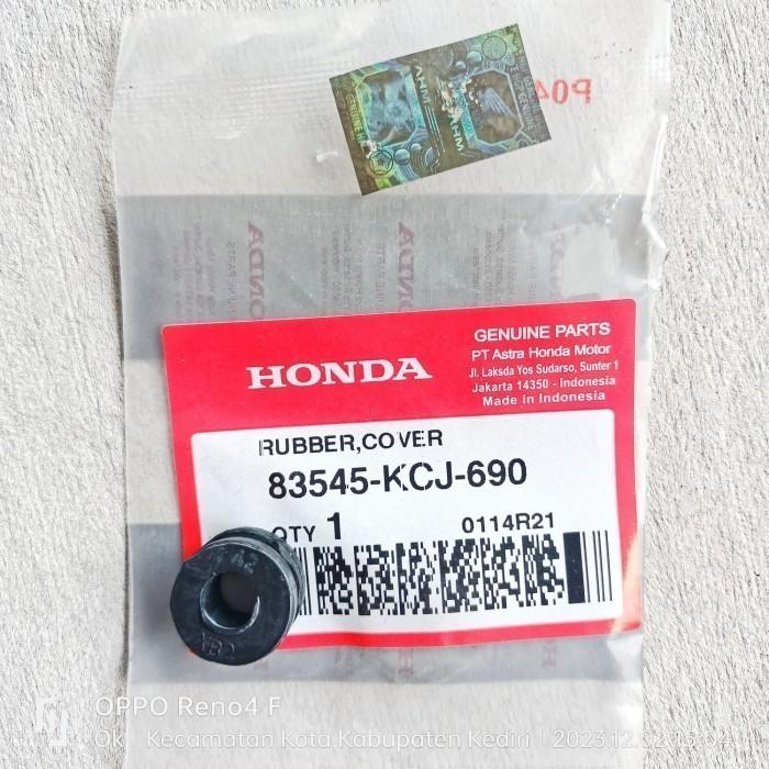 Gambar Karet Baut Spakbor-Slebor Belakang Tiger 2000-Tirev New-MegaPro Verza CB150 CBR-CRF Ori AHM 83545-KCJ-690 dari Bejo Part undefined Tokopedia