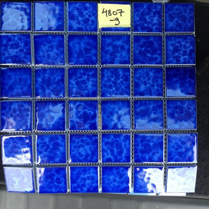 Gambar Pool Mozaic Tile / Keramik Kolam Renang 30x30 / Mosaik Mozaik Biru Hijau - SEYCHELLES dari La Maison Emporium undefined Tokopedia