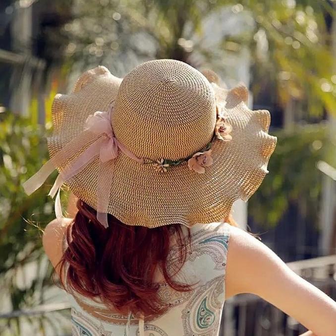 Gambar Topi Pantai Jerami Gelombang Flower Bunga Import / Straw Hat terlaris - Putih Tulang dari toko diajjjj undefined Tokopedia