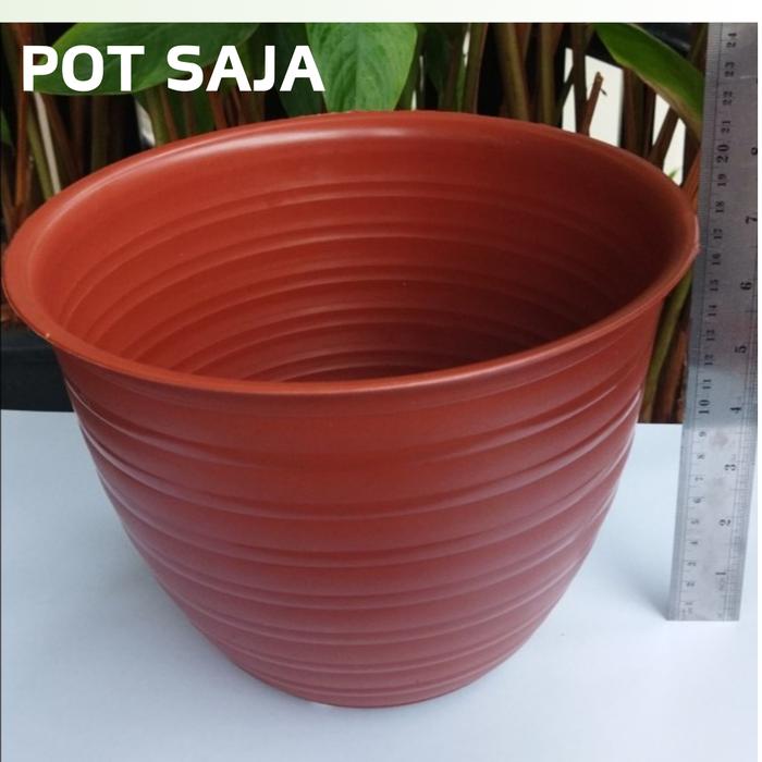 Gambar Pot Plastik Tanaman Motif Tawon 25 Merah Bata - POT SAJA dari Nurseri Lestari undefined Tokopedia