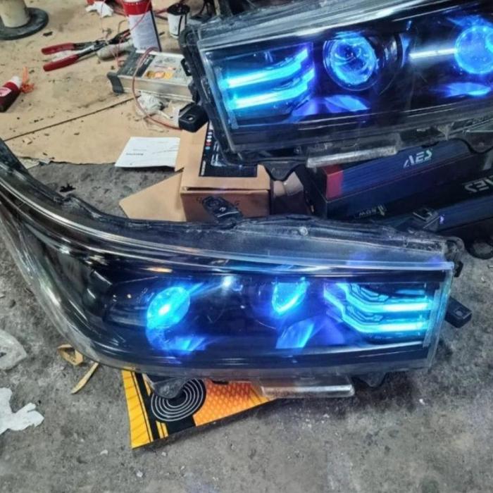 Gambar Paketan PRO7 Headlamp INNOVA REBORN Dobel Projie BILED full RGB !! dari Rizco Sorot undefined Tokopedia